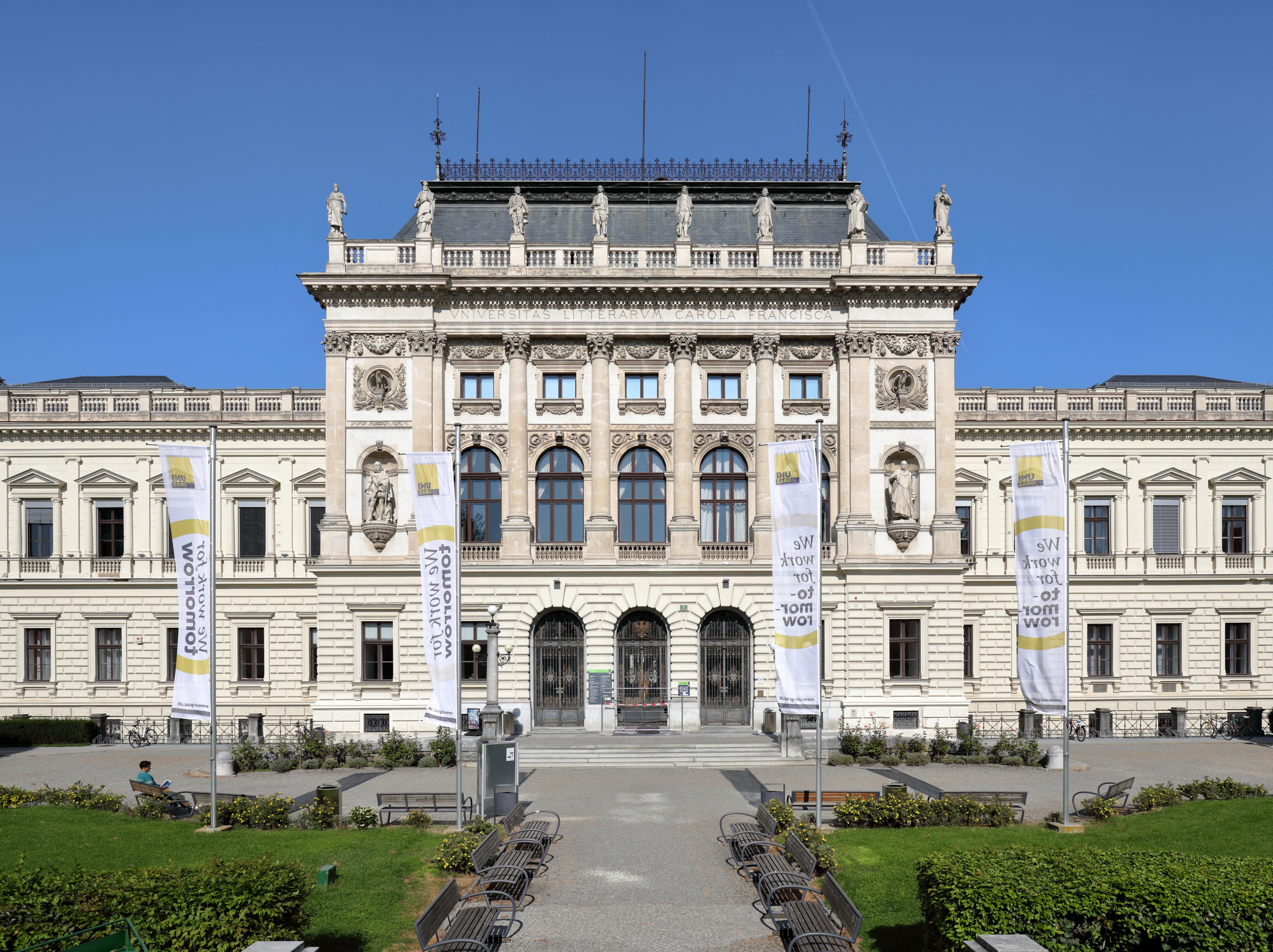 Bild der Uni von Graz.